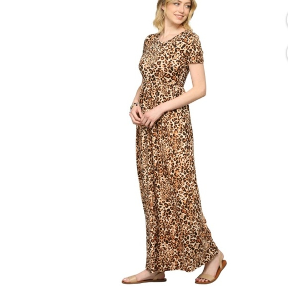 Leopard Print Maxi Dress, Has Pockets, Wild & Boho Chic